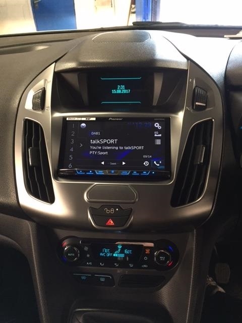 Transit connect double din sales